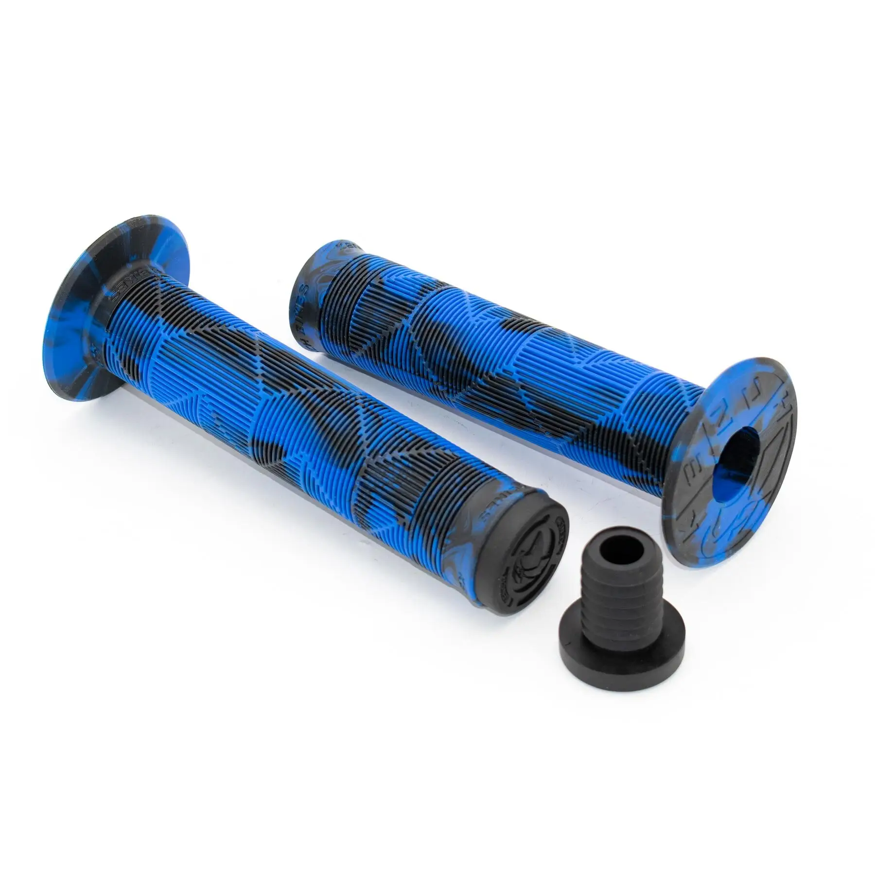 gripsy-dlya-bmx-kench-kh-gp-03-mix-140-mm-s-flantsem-cherno-sinie-79612370345789