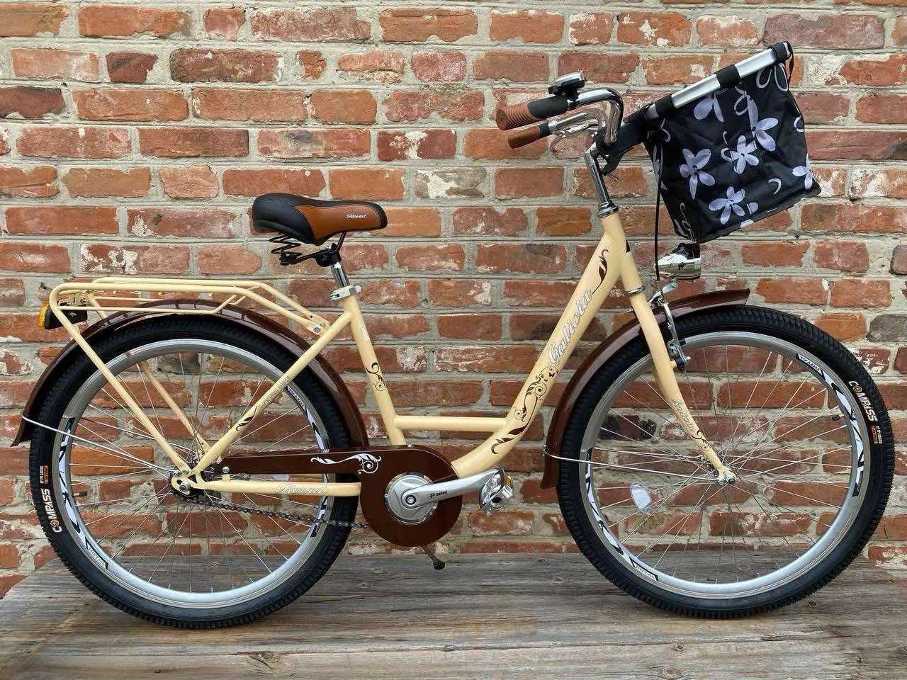 5968460236_w640_h640_5968460236